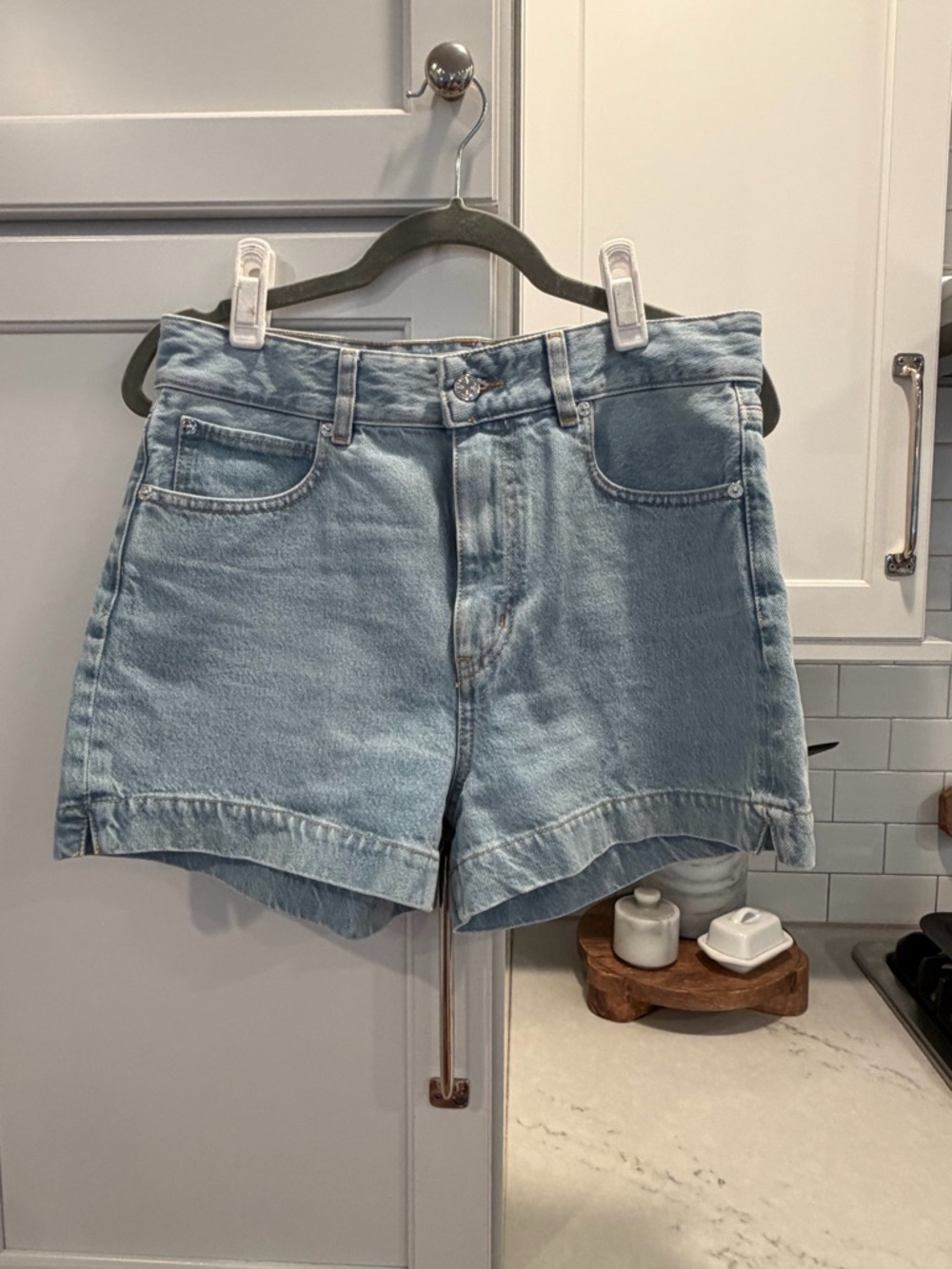 Frame Light Wash Denim Women's Shorts